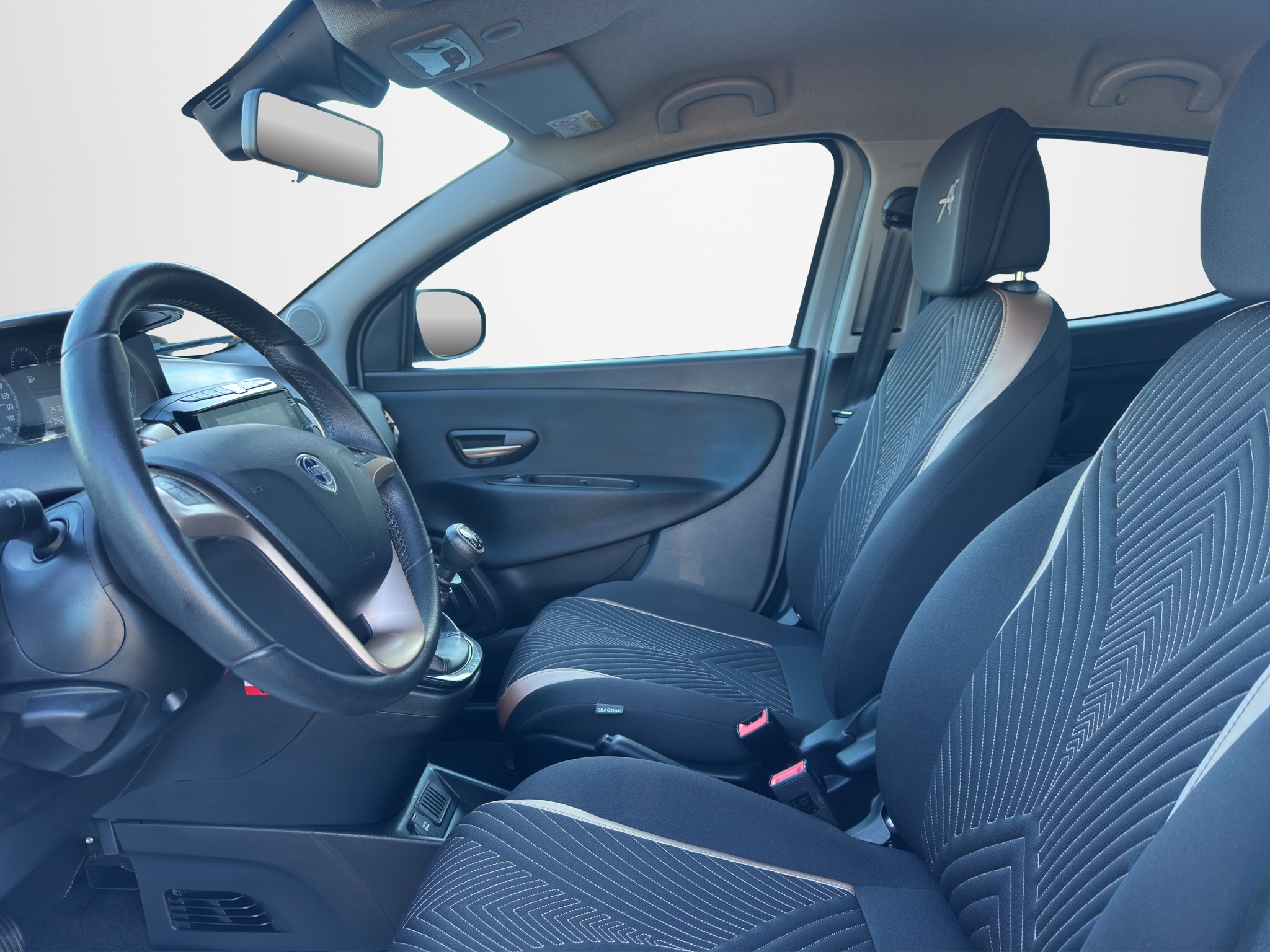 LANCIA YPSILON 1.0 70 CV HYBRID ALBERTA FERRETTI