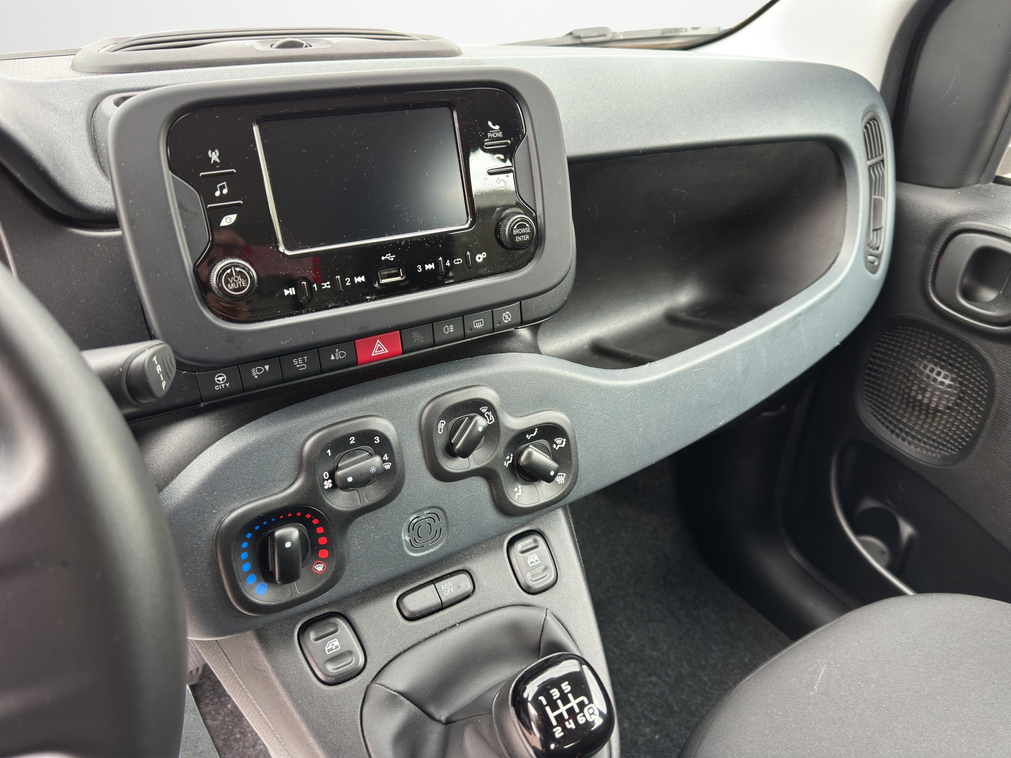 FIAT PANDA 1.0 70 Cv. HYBRID