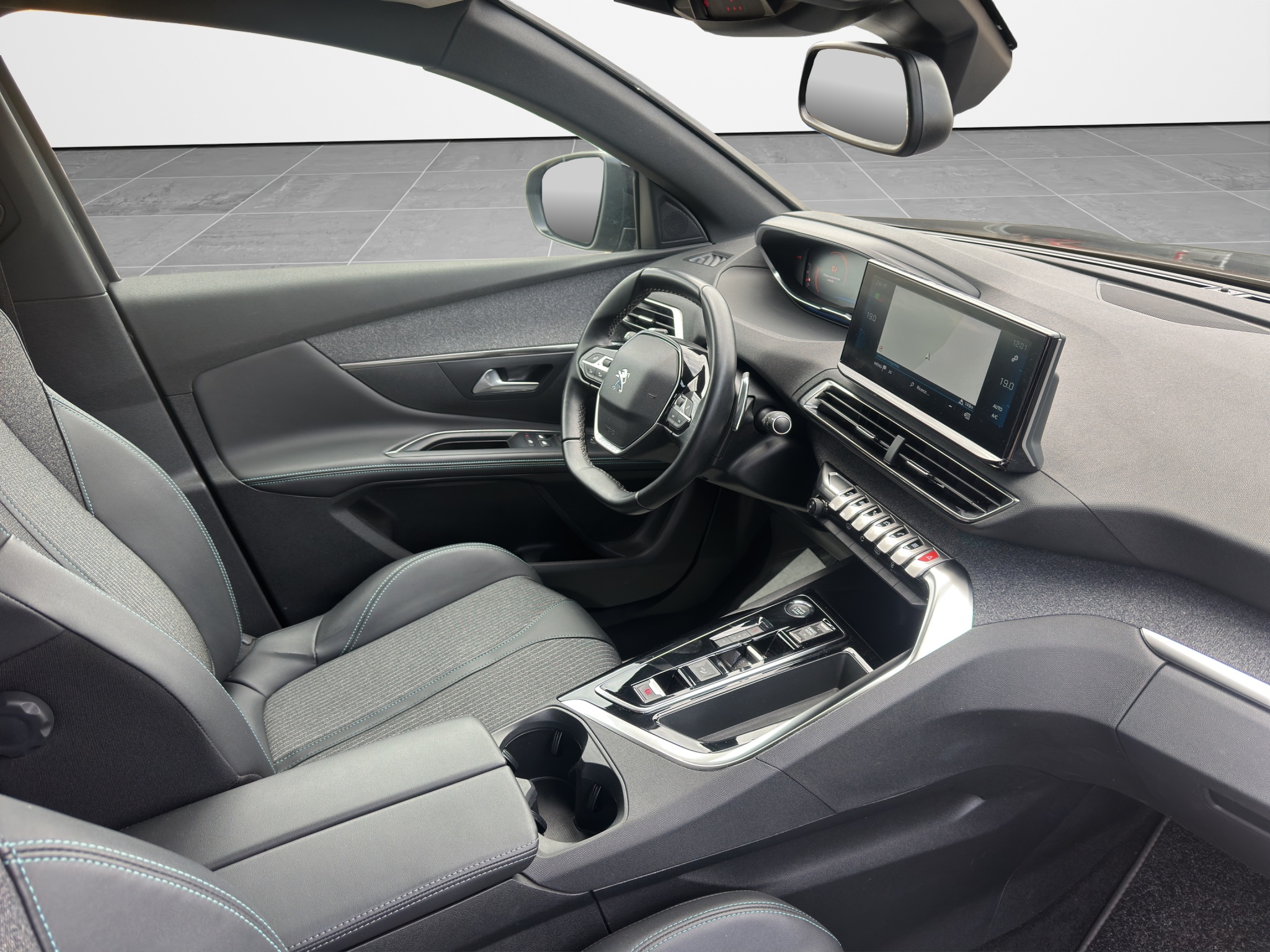 PEUGEOT 5008 1.5 BLUEHDI 130 CV EAT8