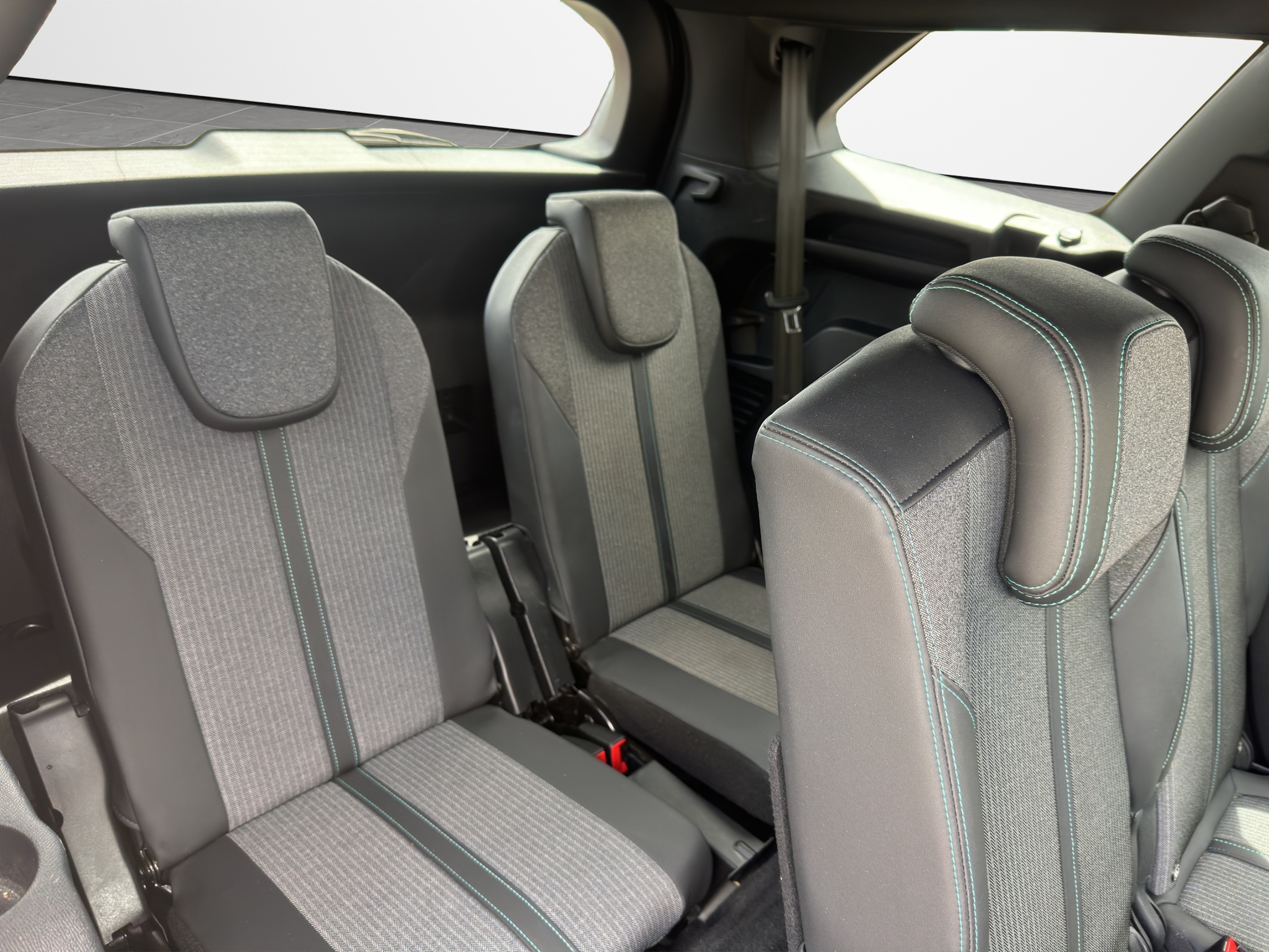 PEUGEOT 5008 1.5 BLUEHDI 130 CV EAT8