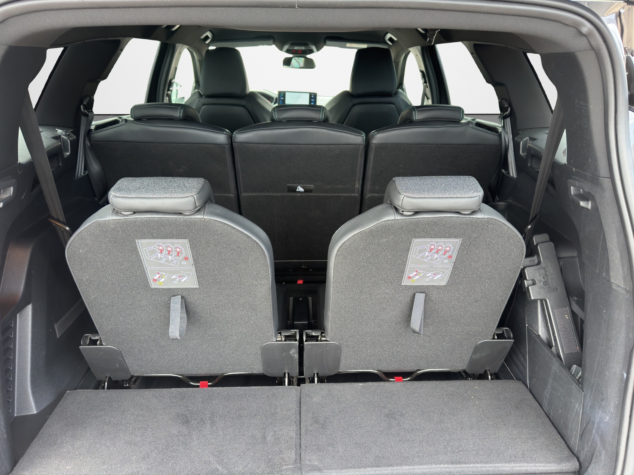 PEUGEOT 5008 1.5 BLUEHDI 130 CV EAT8