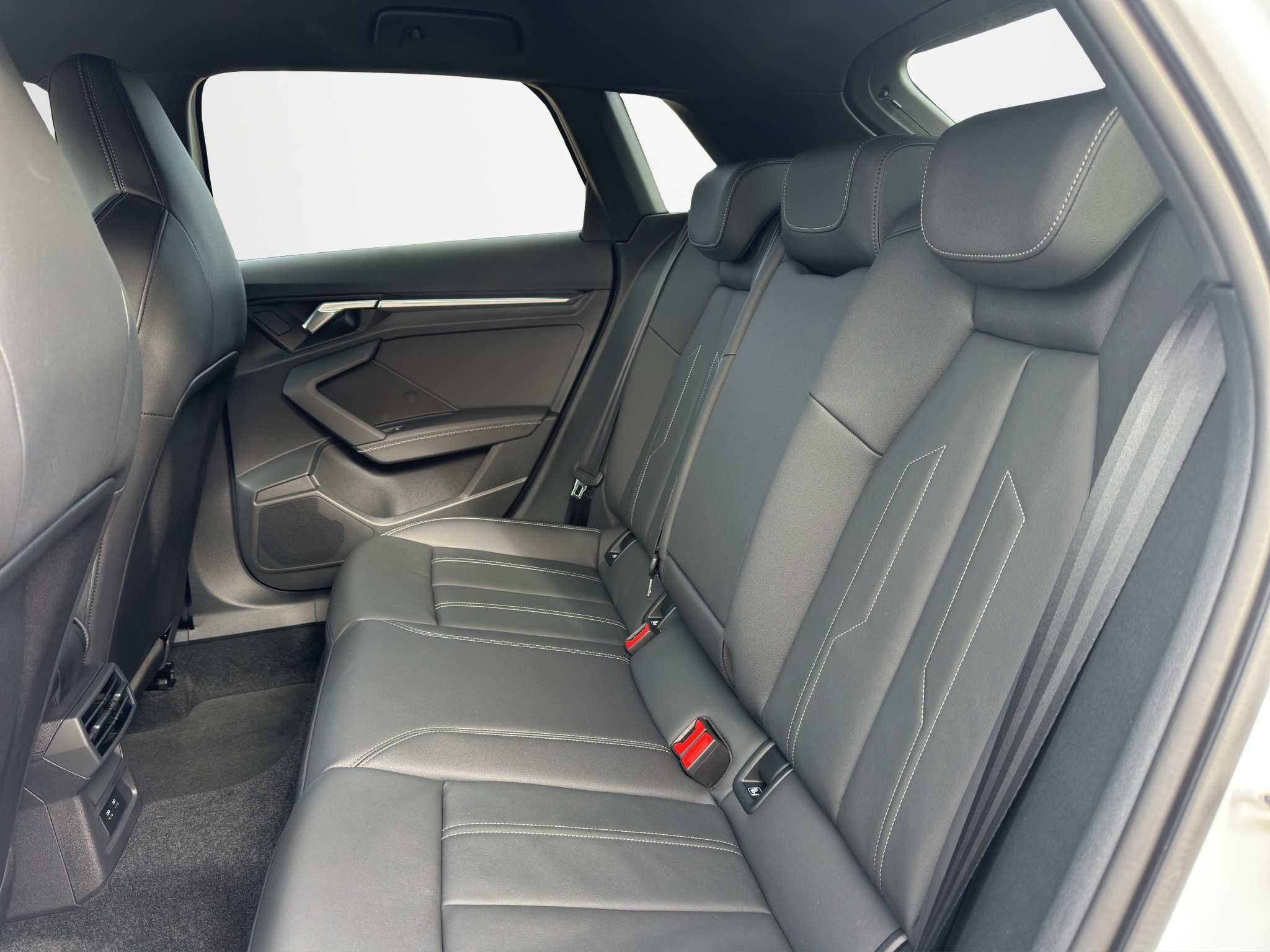 AUDI A3 SPORTBACK 40 TFSI 245 CV S TRONIC S LINE EDITION IBRIDA PLUG-IN