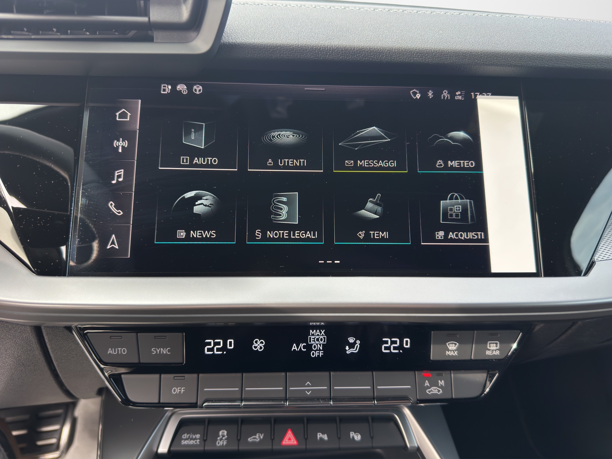 AUDI A3 SPORTBACK 40 TFSI 245 CV S TRONIC S LINE EDITION IBRIDA PLUG-IN