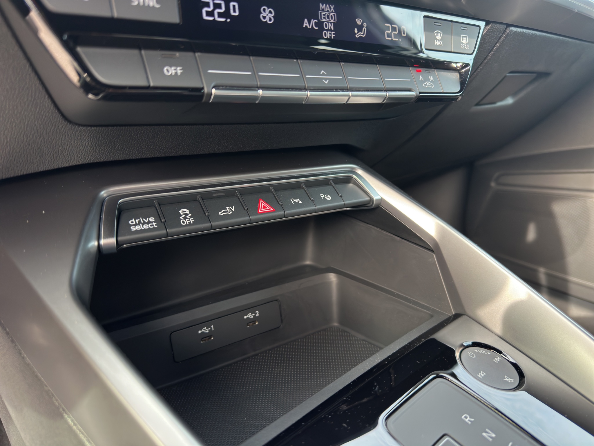 AUDI A3 SPORTBACK 40 TFSI 245 CV S TRONIC S LINE EDITION IBRIDA PLUG-IN