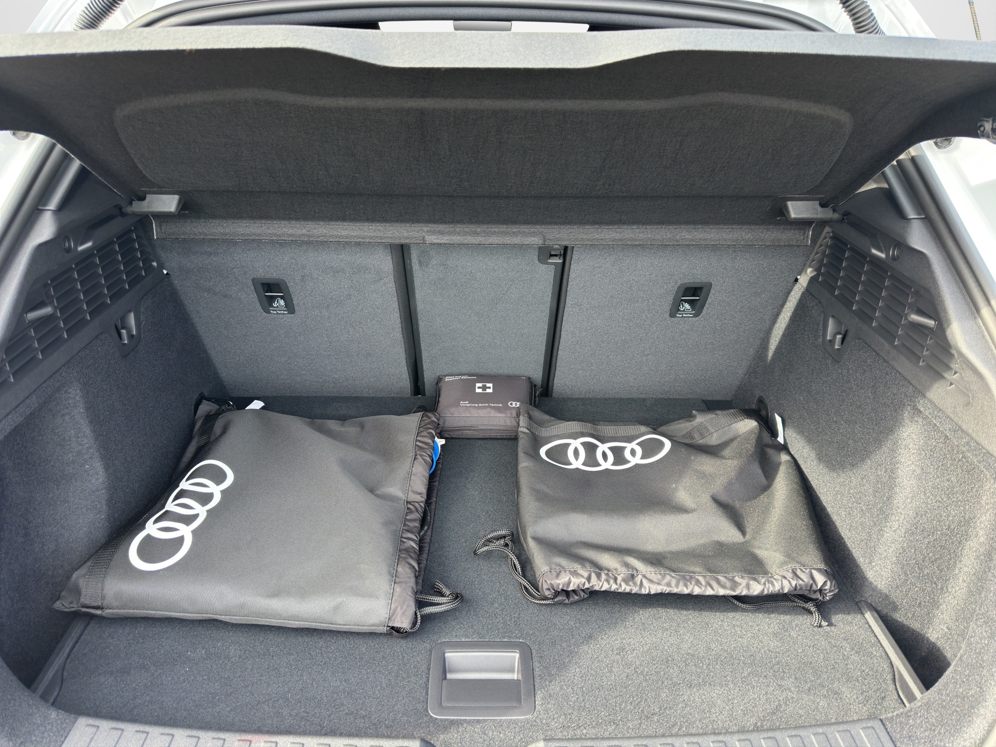 AUDI A3 SPORTBACK 40 TFSI 245 CV S TRONIC S LINE EDITION IBRIDA PLUG-IN