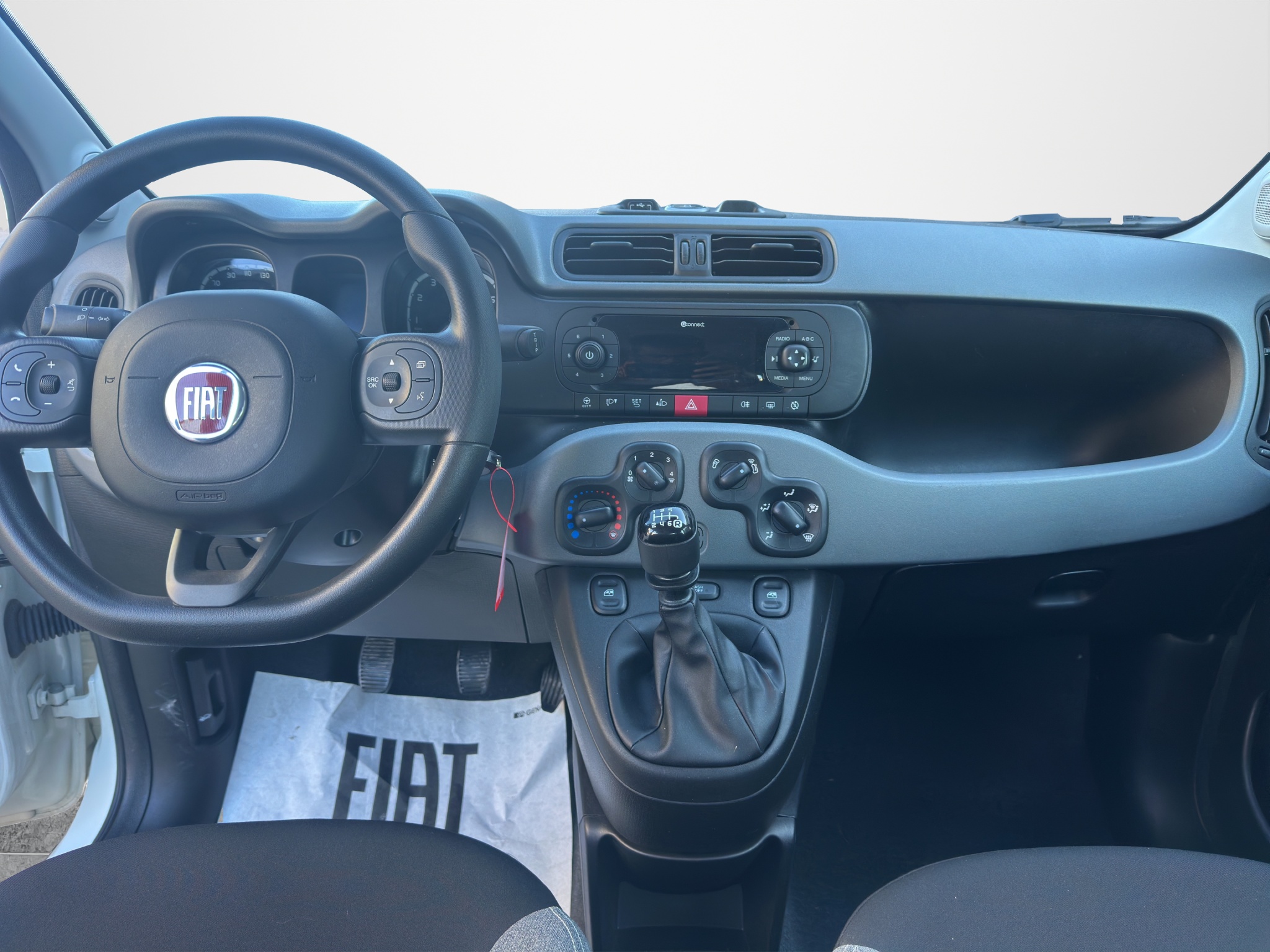 FIAT PANDA 1.0 70 CV HYBRID CITY LIFE