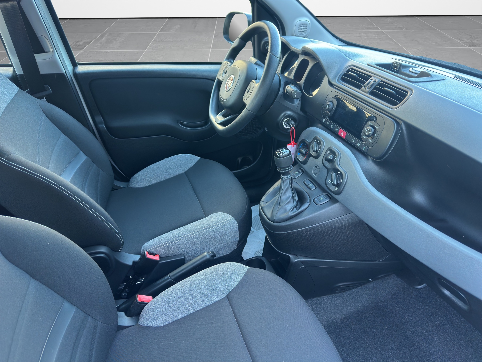 FIAT PANDA 1.0 70 CV HYBRID CITY LIFE