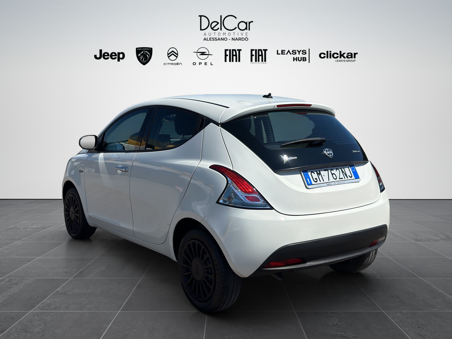 LANCIA YPSILON 1.0 70 CV HYBRID SILVER