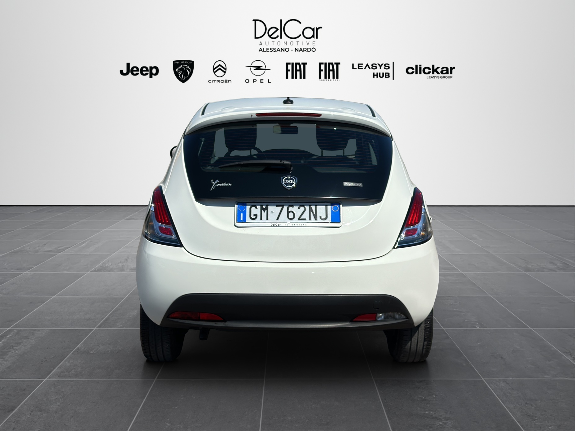 LANCIA YPSILON 1.0 70 CV HYBRID SILVER