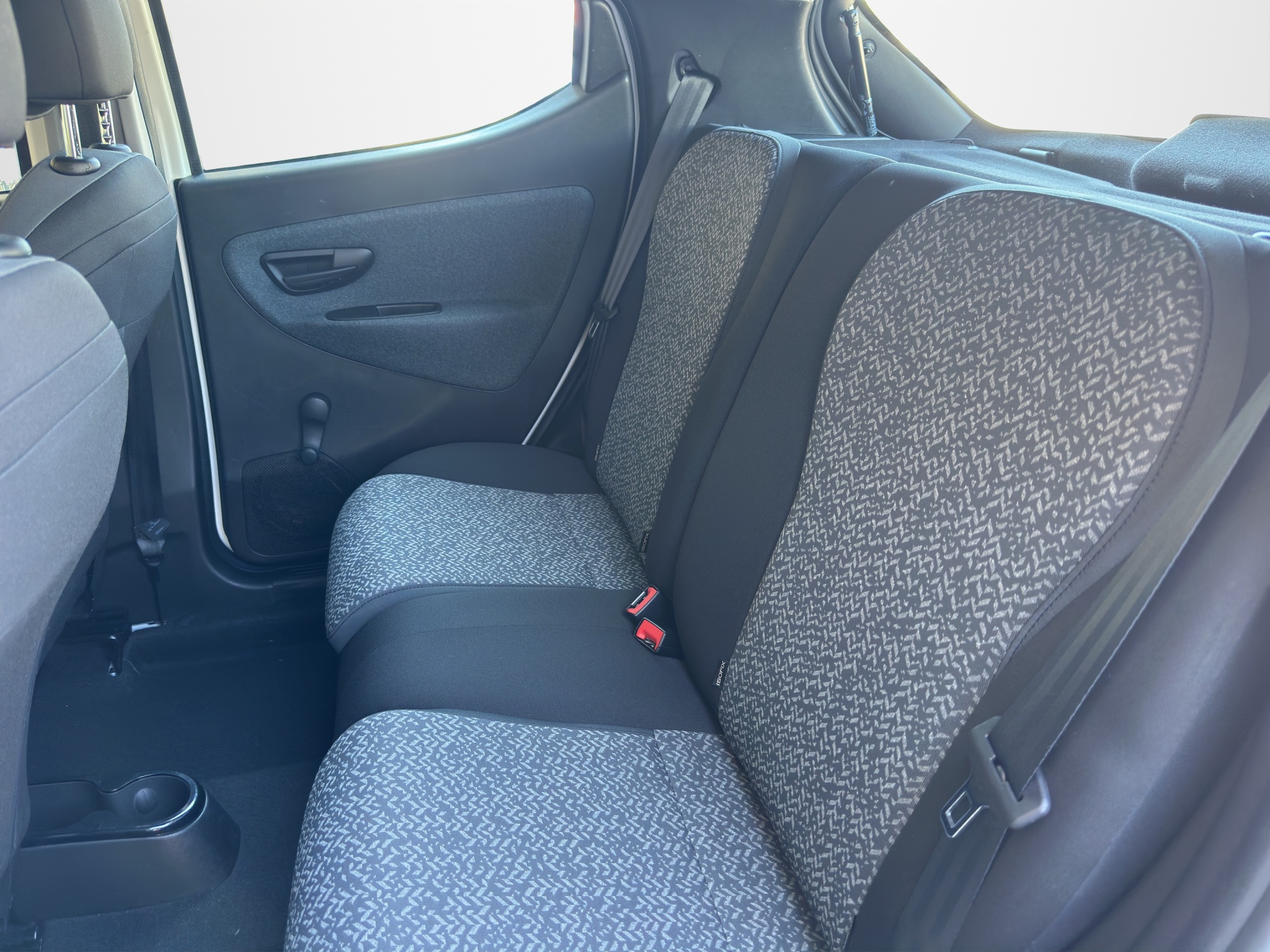 LANCIA YPSILON 1.0 70 CV HYBRID SILVER